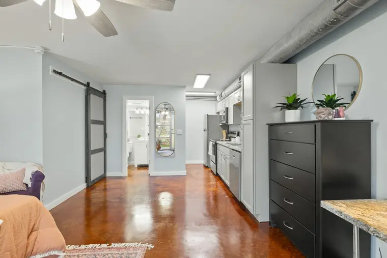 University Lofts — photo 12
